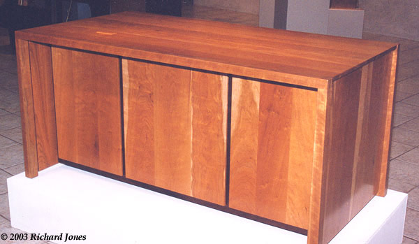 gails-desk