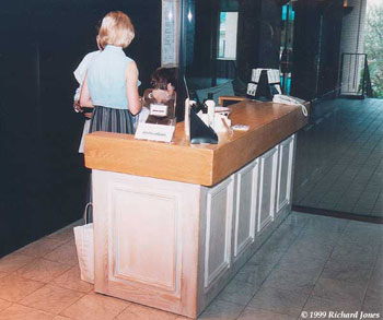 reception-desk-350.jpg